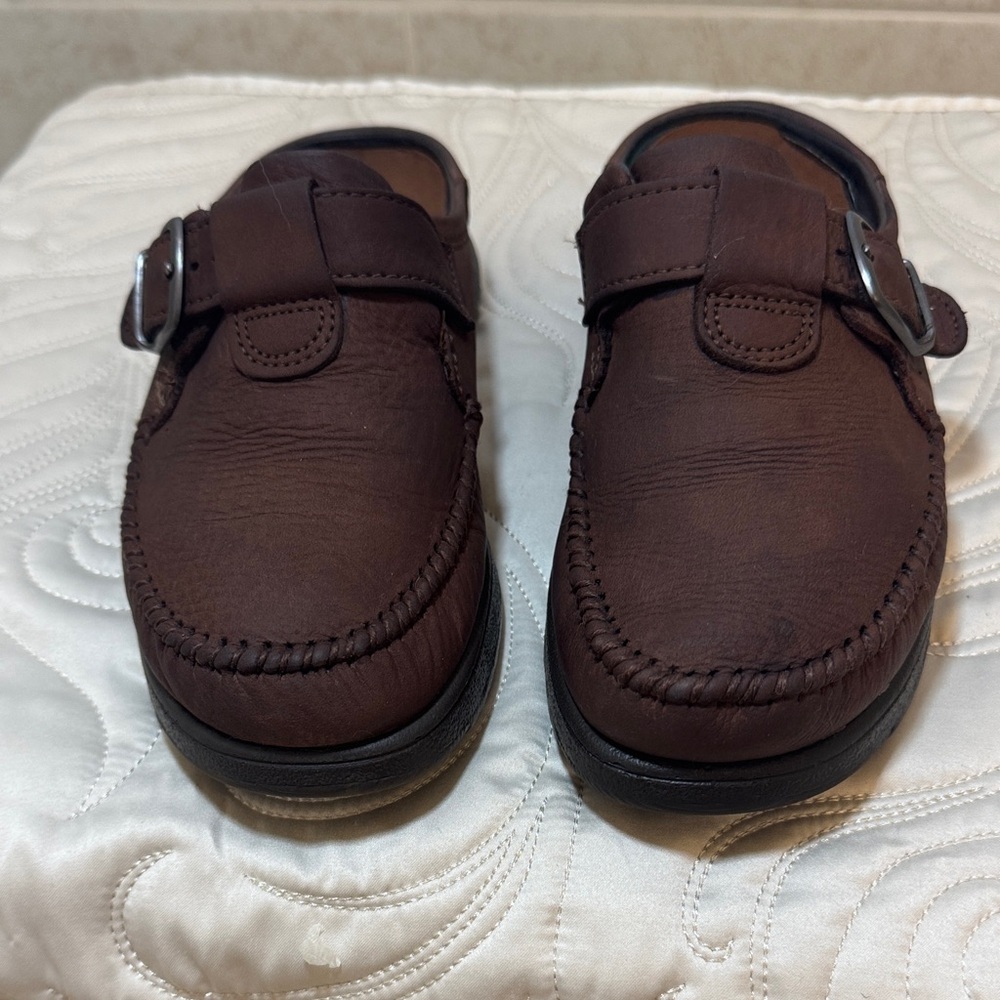 Vintage Brown Leather Loafers with Buckle